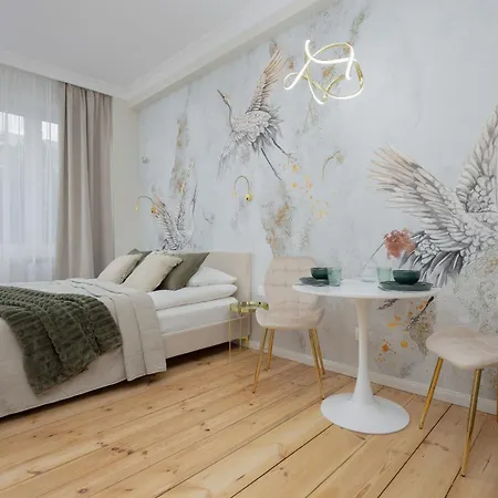 Elegant Grojecka In By Renters *